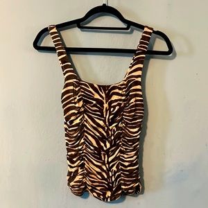 🌟EXPRESS Animal Print Tank Top!